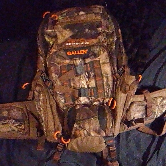 Allen Bruiser back pack